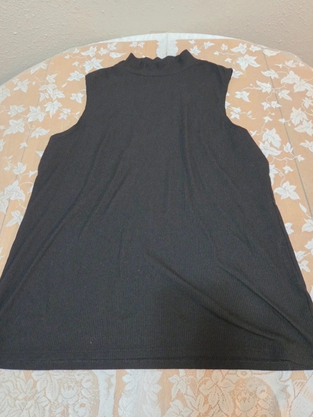 No Boundaries Black Ribbed Mock Neck Sleeveless Tank